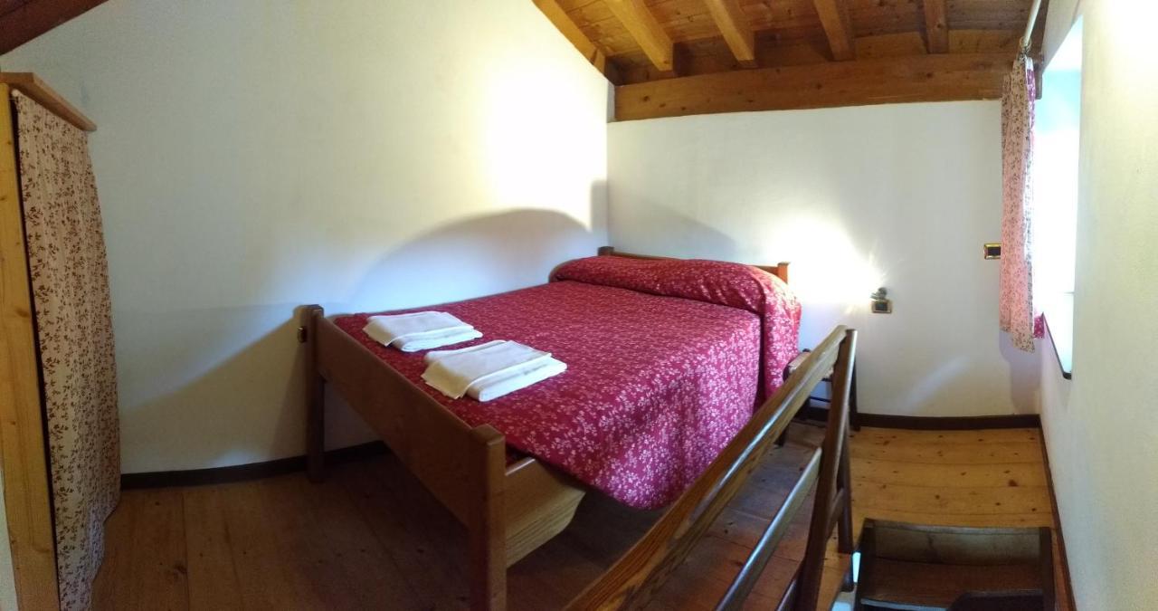 Agriturismo La Fonte Di Mariella Gravedona Kültér fotó